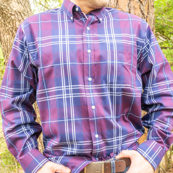 Tommy Hilfiger Causal Button Down Shirt (plaid) - Picture 2 of 4